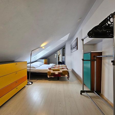 Jazzy Apartment Tour As Ljubljana Buitenkant foto