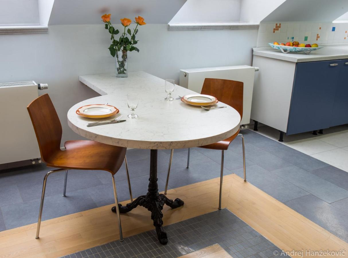 Jazzy Apartment Tour As Ljubljana Buitenkant foto