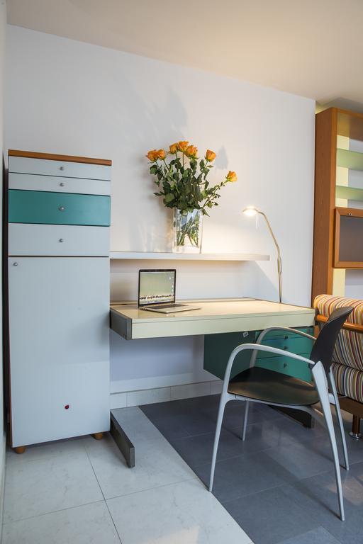 Jazzy Apartment Tour As Ljubljana Buitenkant foto