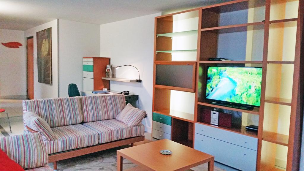Jazzy Apartment Tour As Ljubljana Buitenkant foto